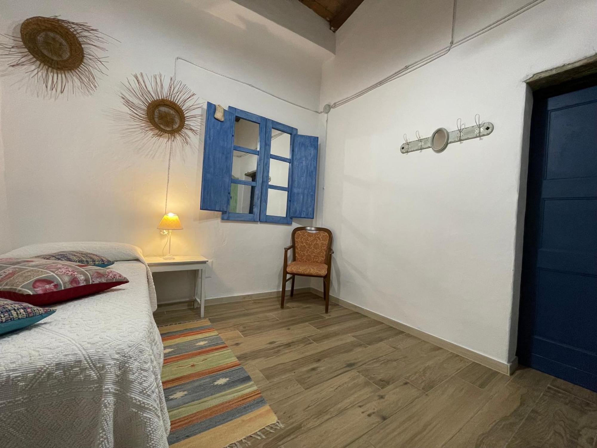 B&B Corte San Lussorio Ольена Экстерьер фото